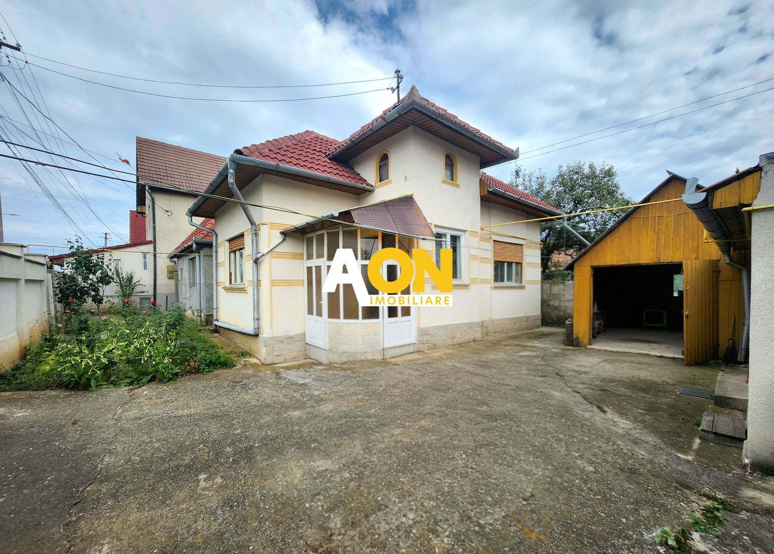 De vanzare casa 3 camere, 719mp teren, Cetate - Poză 1
