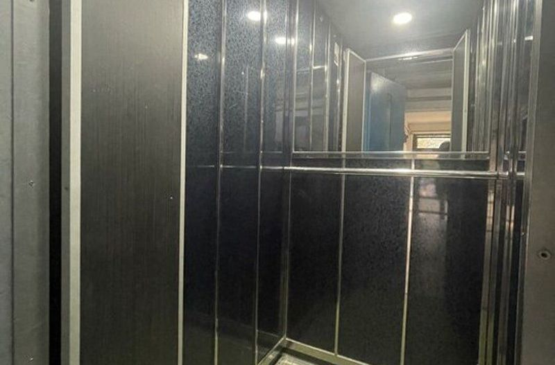 GIULESTI - Crangasi | 2 camere + birou 63mp la 1000 euro/mp - Poză 3