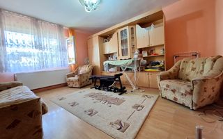 Liber, de vanzare apartament 3 camere Valea Lupului Iasi, baie cu geam - Poză 7