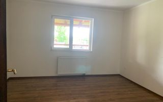 Duplex premium în vatra veche a localității Moșnița Veche - Poză 6