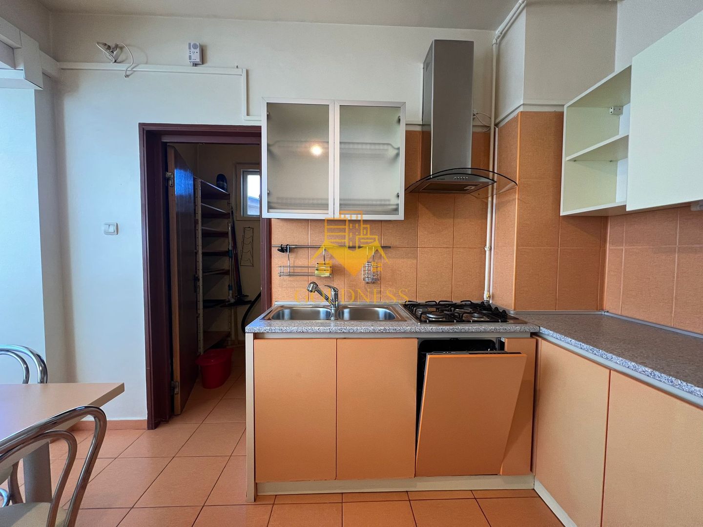 3 camere decomandate, Garaj, Hasdeu, Piezisa, UMF, USAMV, Clinicilor - Poză 3