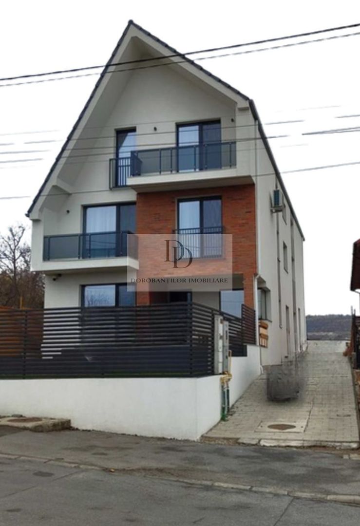 Vânzare Duplex semifinisat | Teren 696 MP | Cartier Dambul Rotund - Poză 1