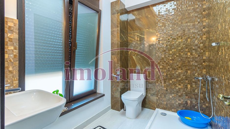 Vila cu piscina si garaj - 6 dormitoare - Pantelimon - Poză 13