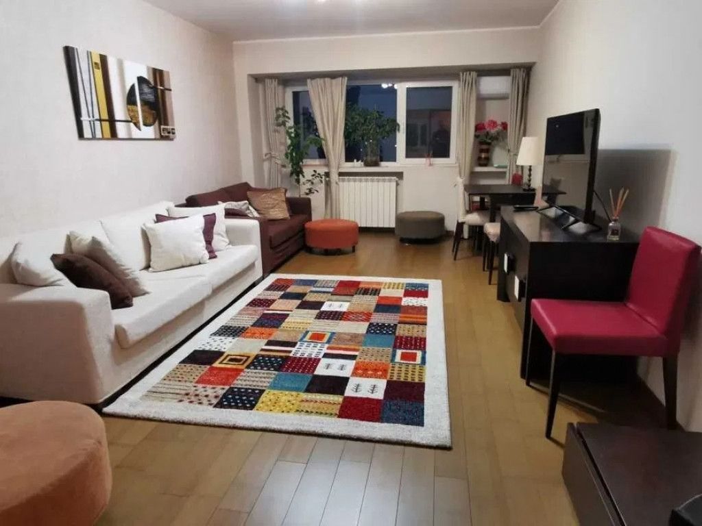 BRASADAS închiriază apartament doua camere langa TRIBUNAL Unirii 47. - Poză 1