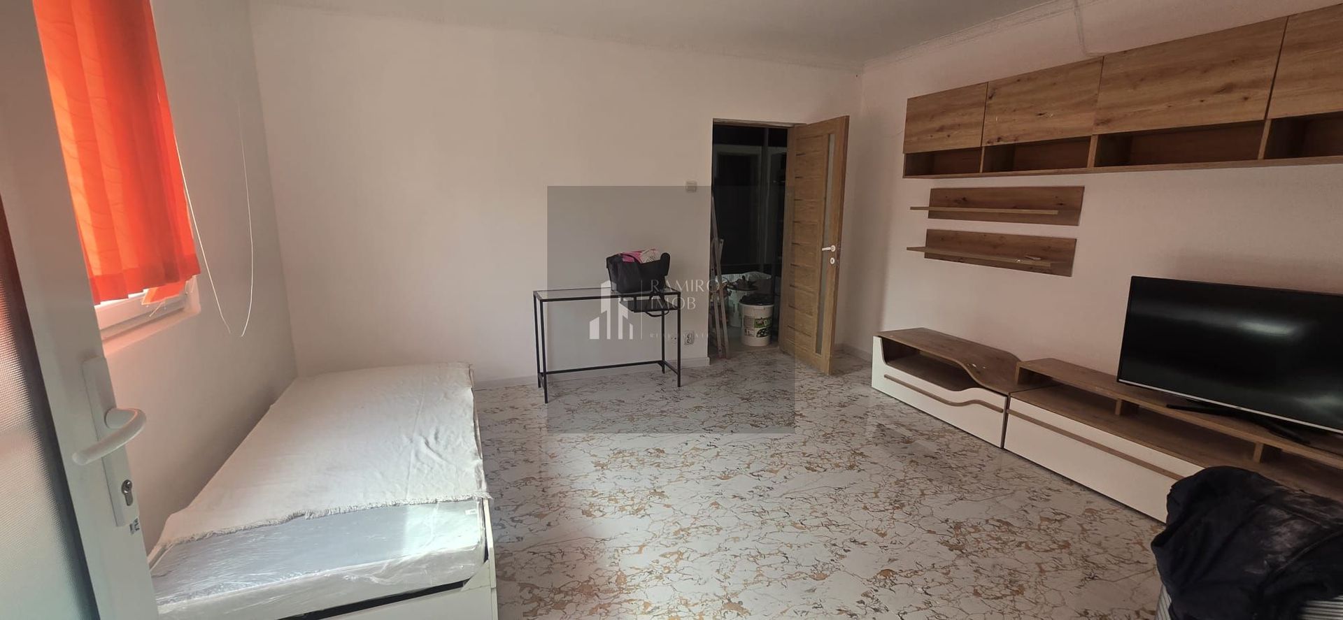 Apartament 2 camere 3 minute Metrou Nicolae Grigorescu /etaj 1 - Poză 1