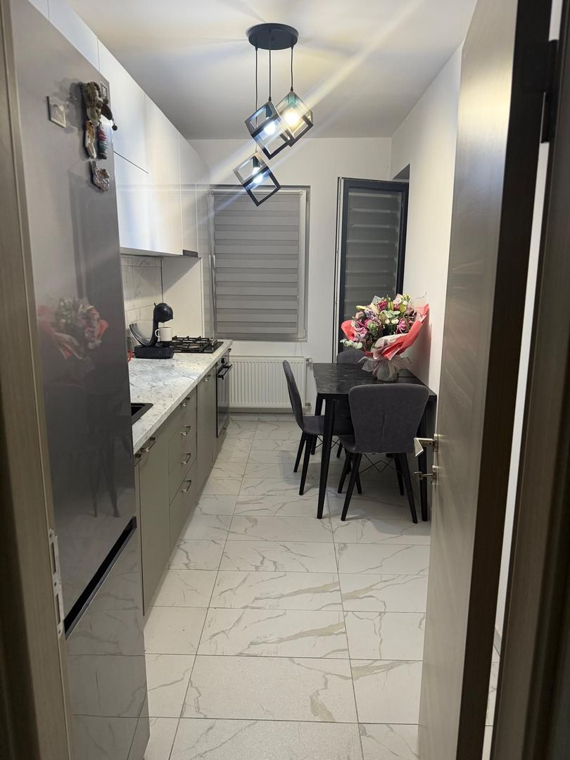 AP. 3 CAMERE- PARCARE INCLUSA, BUCATARIE INCHISA, CENTRALA PROPRIE - Poză 8