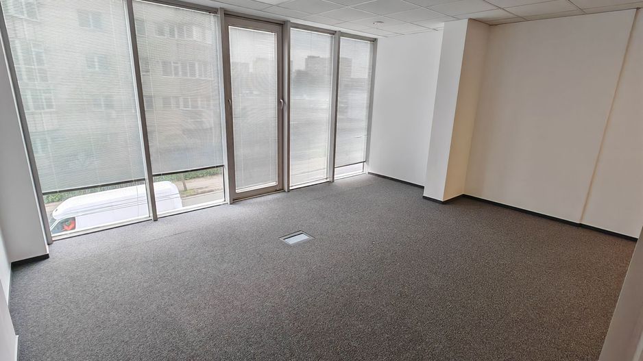 Spatii SAD pentru activitati diverse - zona centrala - Poză 17