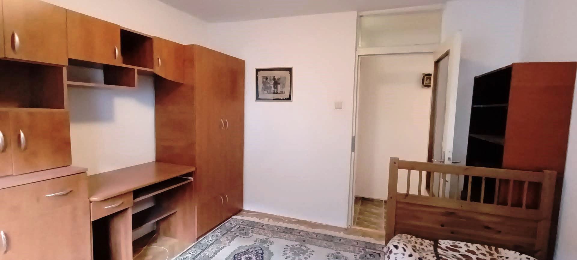 Apartament cu 3 camere in Racadau - Poză 7