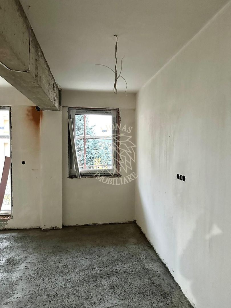 Apartament Nou Finisat 2 camere-balcon 9 mp-etaj 1-Zona Libertatii - Poză 4