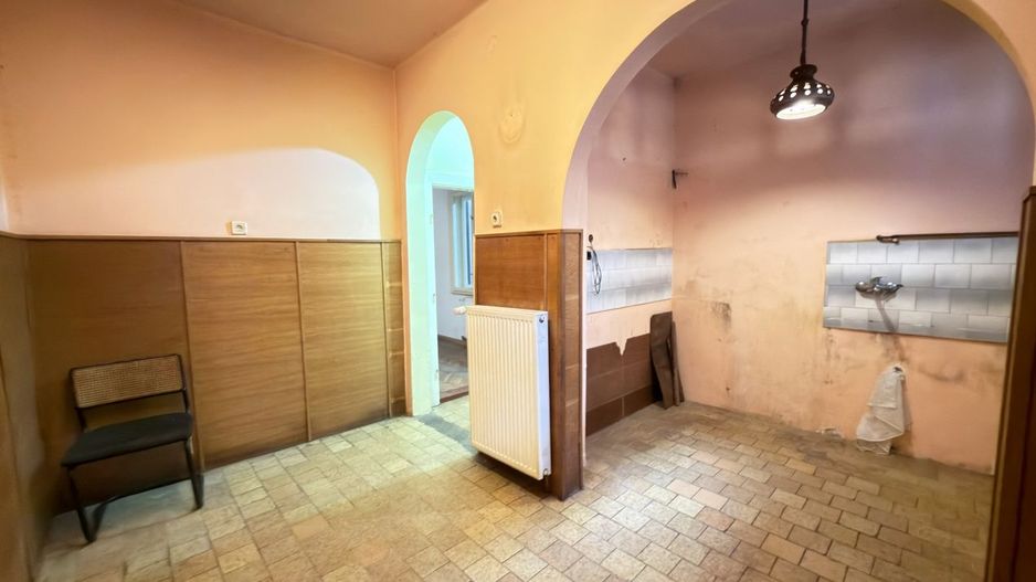 Proprietate cu 2 case | Teren 546 mp | Str. Albinelor Nr.18 - Carei - Poză 9