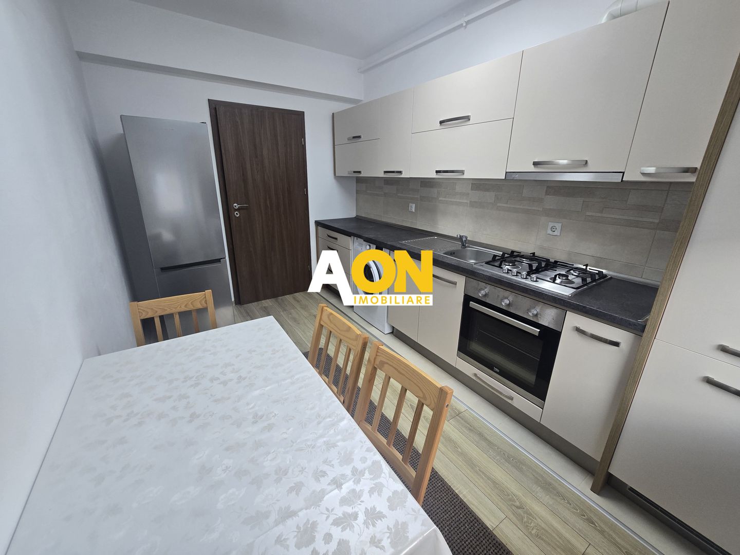 Apartament 2 Camere Zona Cetate. Bloc Nou - Poză 2