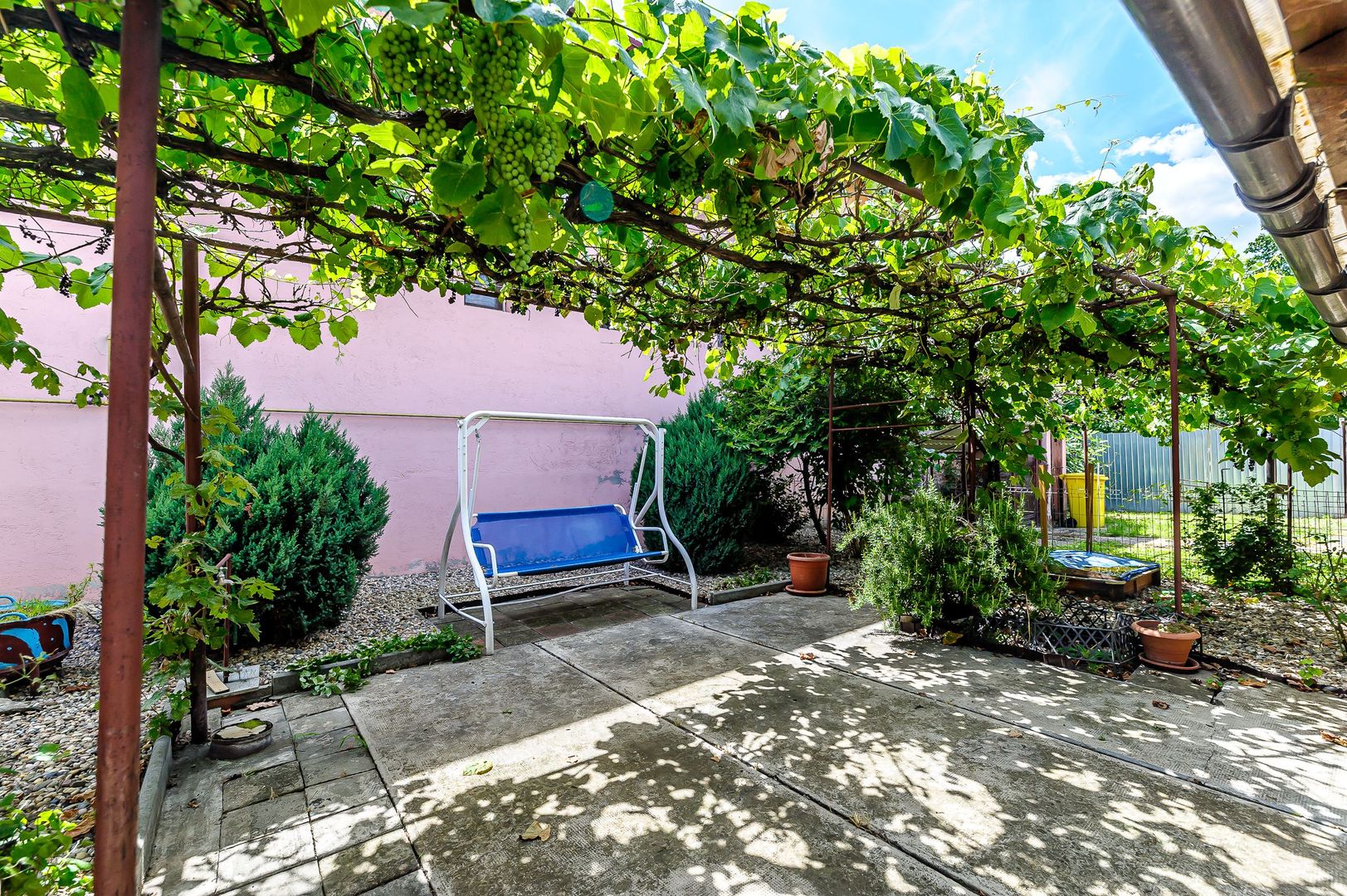 Vandut Casa cu teren generos la pret de apartament in Gradiste - Poză 7