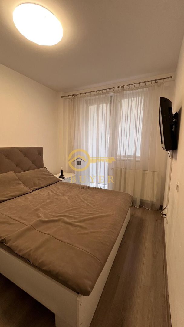 Garsoniera pe Pictor Brana, Selimbar- Etaj 1, loc de parcare privat - Poză 3