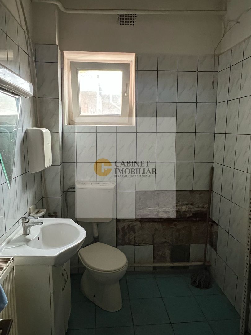 Vilă Modernă în Domenii, Aproape de Biserica Casin - Poză 5
