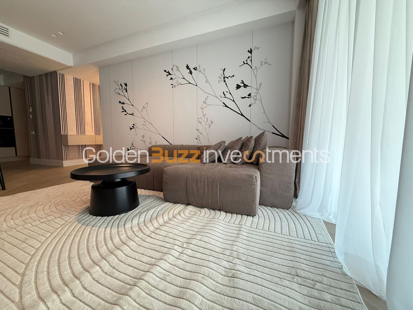 Apartament  3 camere Cortina 126 | Parcare - Poză 1
