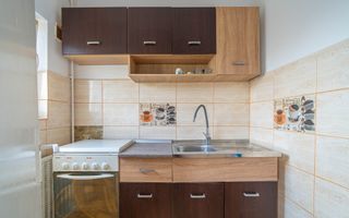 Apartament 1 cameră, Zonă Confecții - Arad - Poză 3