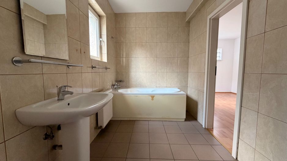 CASA + GARAJ | CURTE LIBERA - Poză 8