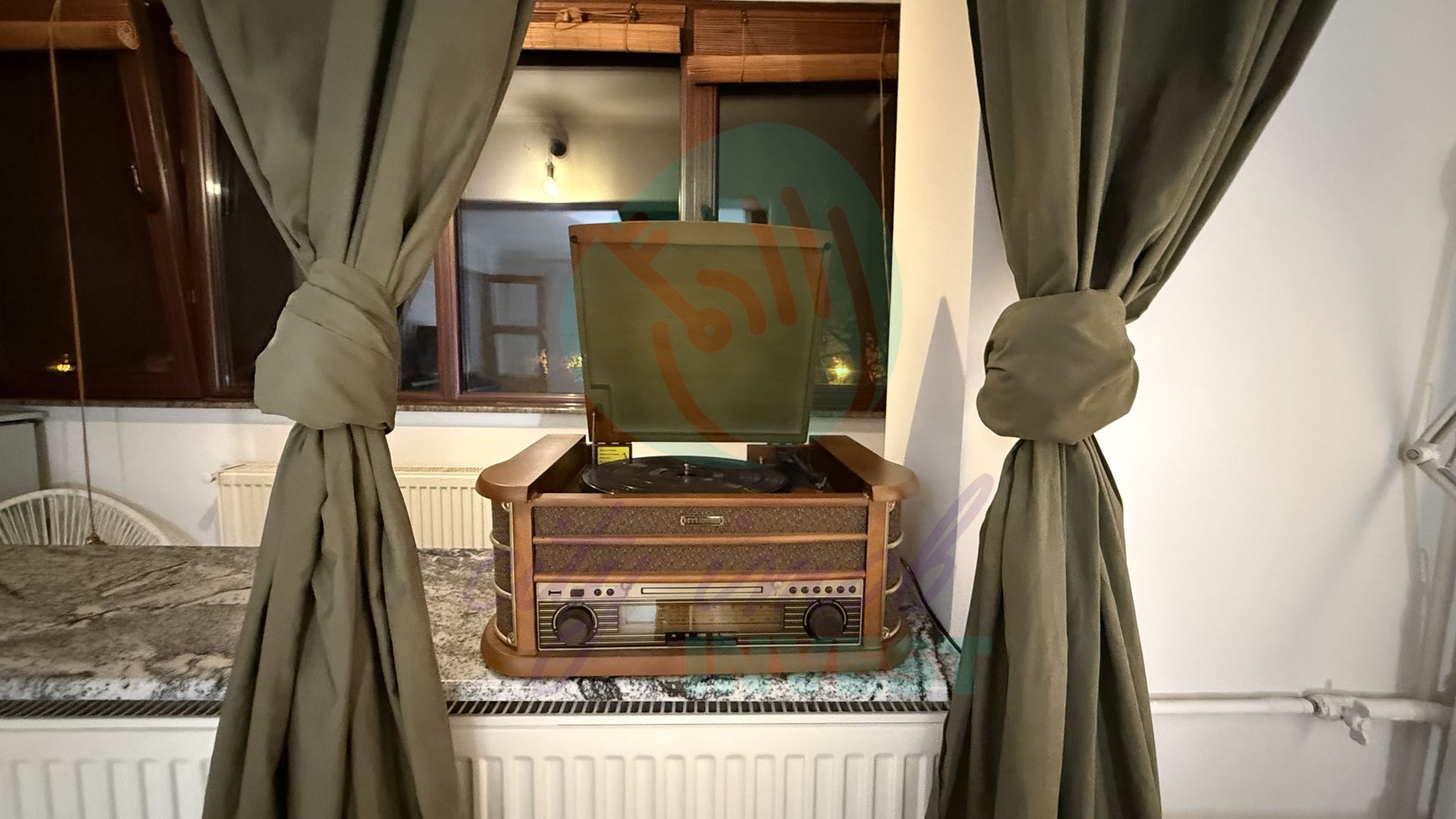 Apartament renovat cu CENTRALA PROPRIE - Poză 4