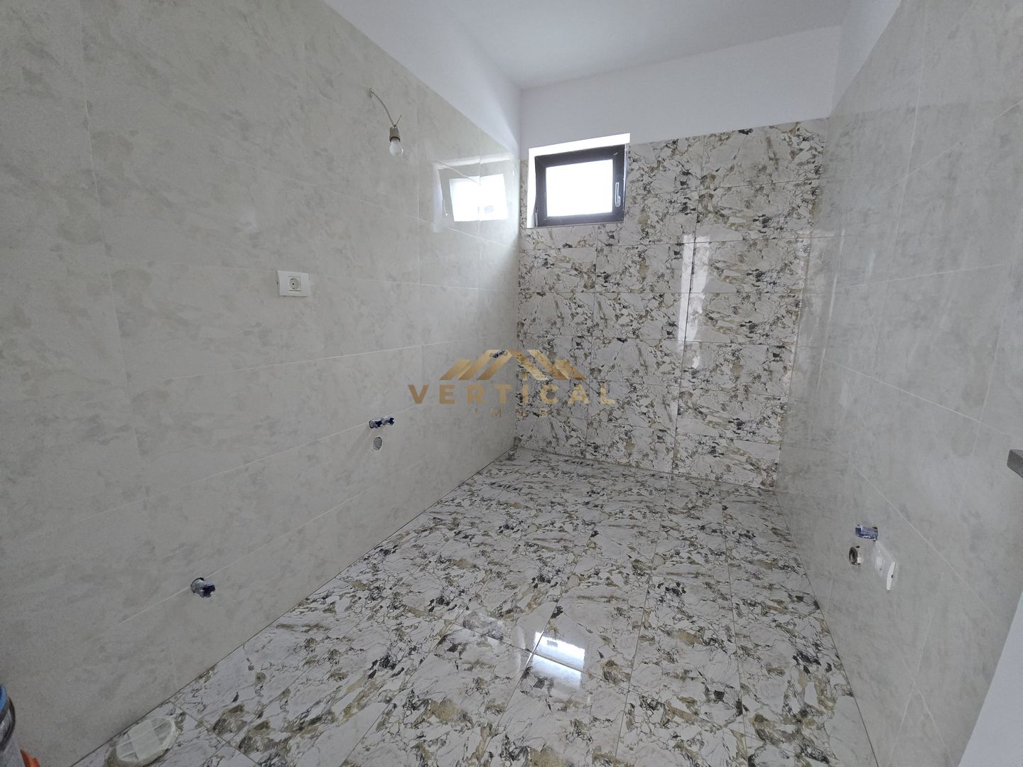 DE VANZARE | PARTER | 3 CAMERE | BERCENI MEGA IMAGE - Poză 4