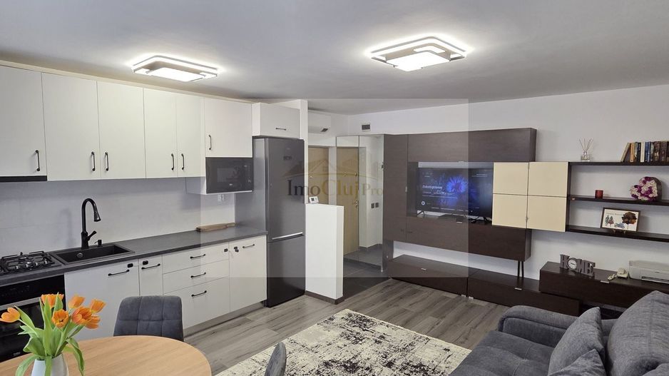 Vanzare apartament 2 camere, etaj 2/3, parcare, Mănăștur - Poză 1