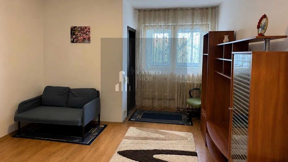 Garsonieră cu Balcon | Titan / Balta Albă | Metrou & ParkLake /10 min - Poză 2