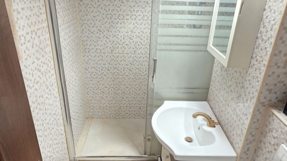 Apartament cu 2 camere, etaj 1, mobilat și utilat, VASLUI - zona COPOU; - Poză 9