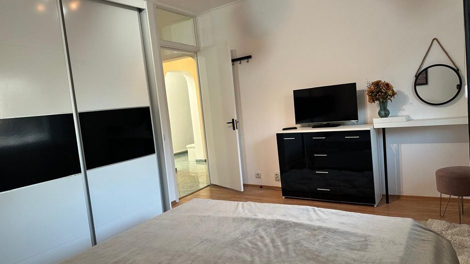 AP. 3 CAMERE MALL VITAN, LOC PARCARE, MOBILAT MODERN, METROU 10 MINUTE - Poză 6