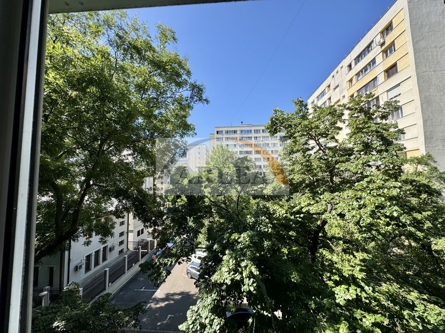 OPORTUNITATE - 3 camere decomandate, 70 mp utili, et 3 - Bucur Obor - Poză 15