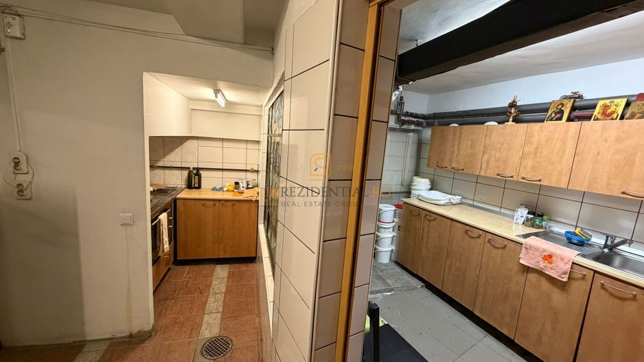 Cladire birouri ultracentral - multiple destinatii ( office/clinica ) - Poză 20