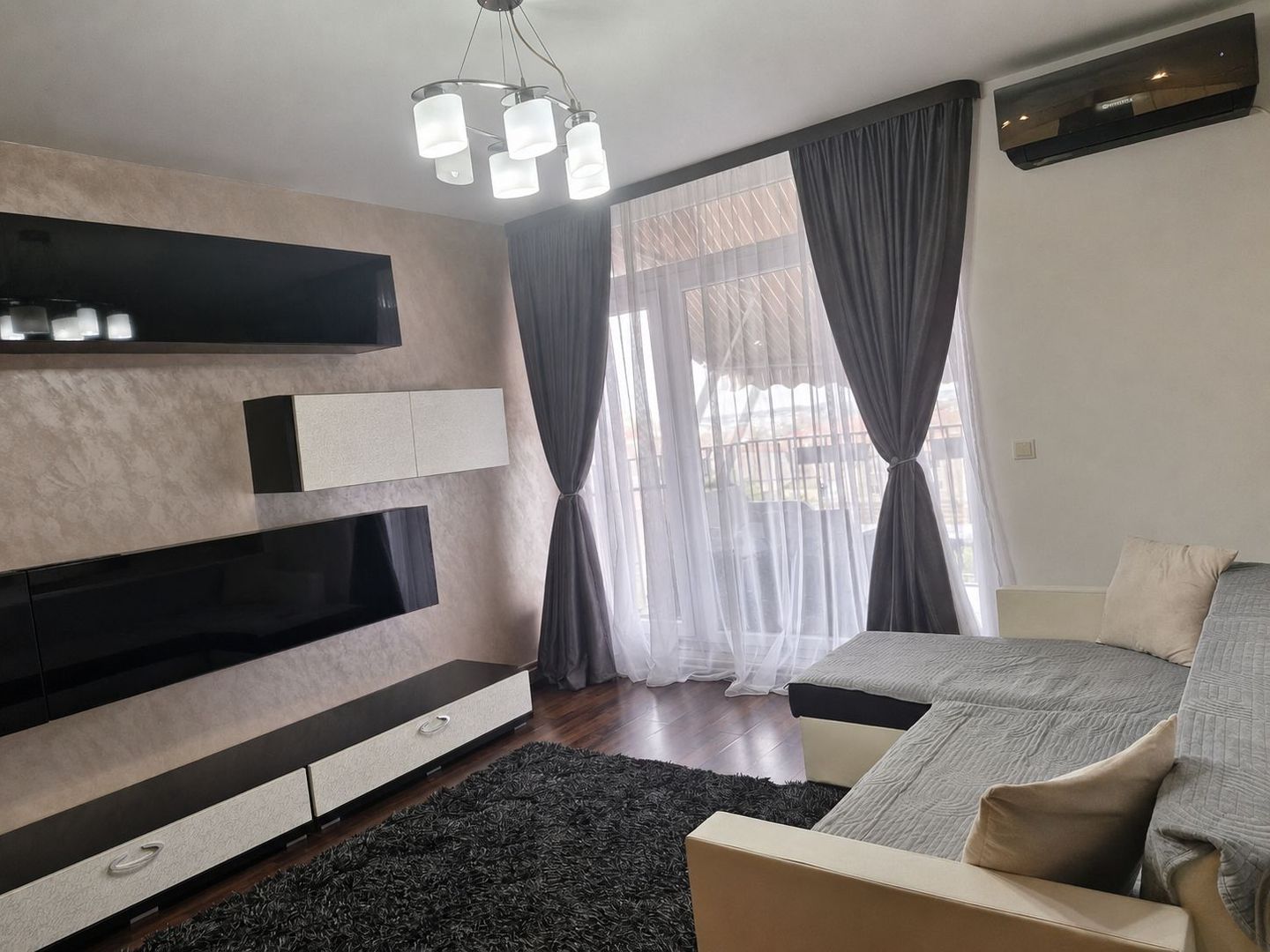 COMISION 0%, Apartament 3 Camere, Uranus Plaza, Decomandat, Soarelui - Poză 2