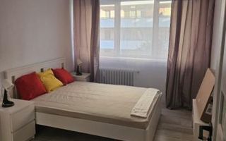 APARTAMENT RENOVAT SI MOBILAT ZONA PAJURA - Poză 4