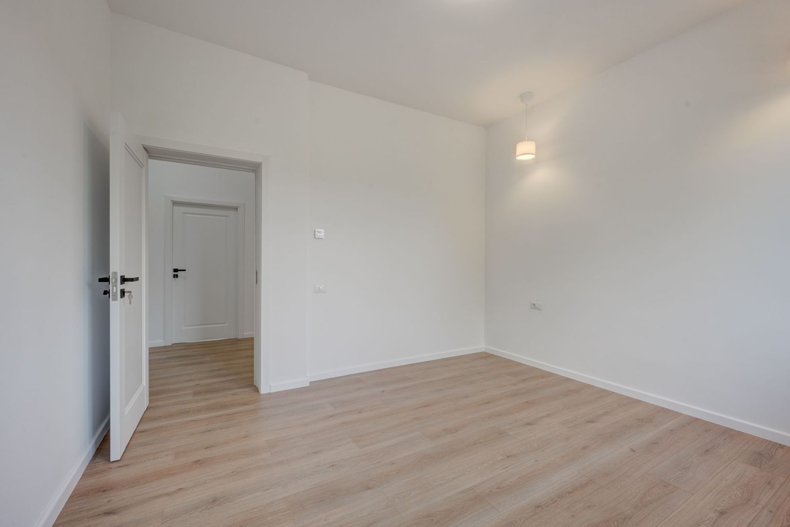 Case Insiruite  in Drumul Taberei ! Compartimentare Reușită ! - Poză 12