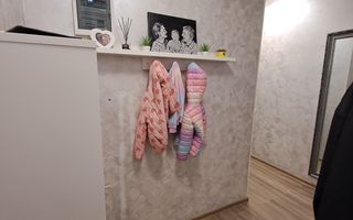 3 camere  bloc nou, 80 mp utili , balcon de 20 m - Poză 35