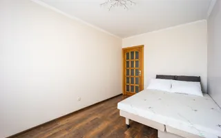 Vânzare, apartament 4 camere 86 mp , str. Milescu Spătaru, Ciocana - Poză 12