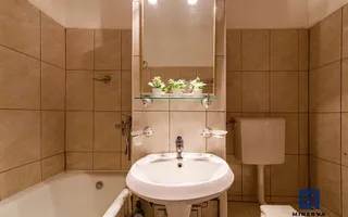 OCAZIE RARĂ: apartament 3 camere, etaj 1, Parcul Bucovina, Comision O - Poză 31