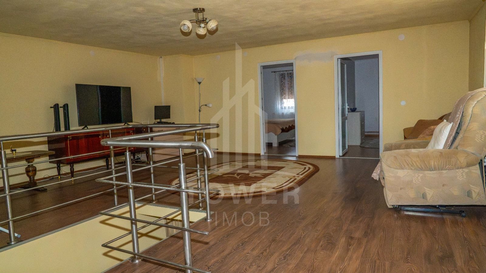 🏡 Casă spațioasă în Roșia, priveliște spre Munții Făgăraș - Comision 0% - Poză 10