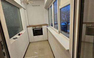 Apartament 3 camere cu parcare – spațios, complet echipat, ideal pentru familie - Poză 13