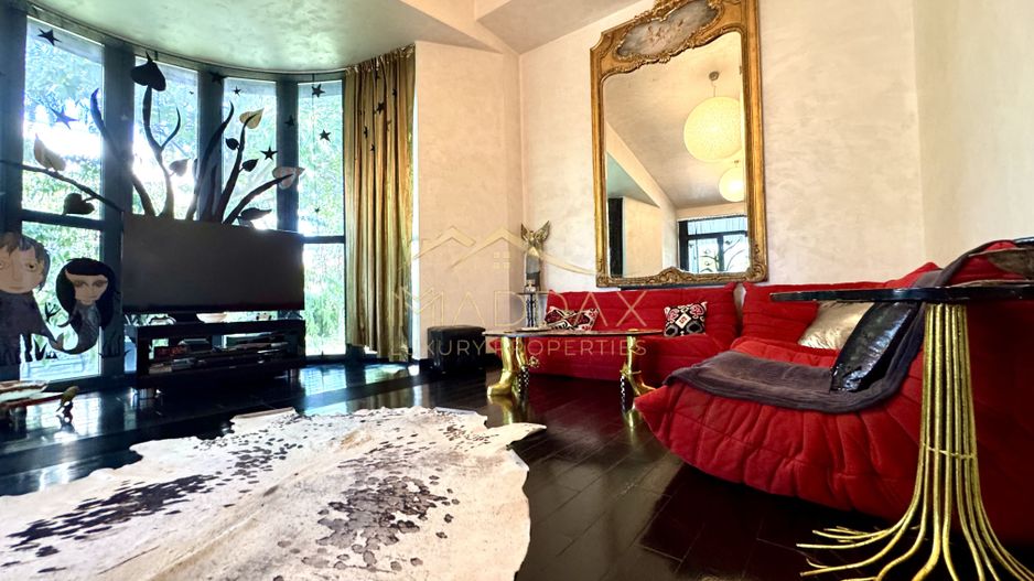 Vila cu 5 camere *344mp* + 400mp Teren // Zona Bucurestii Noi - Poză 7