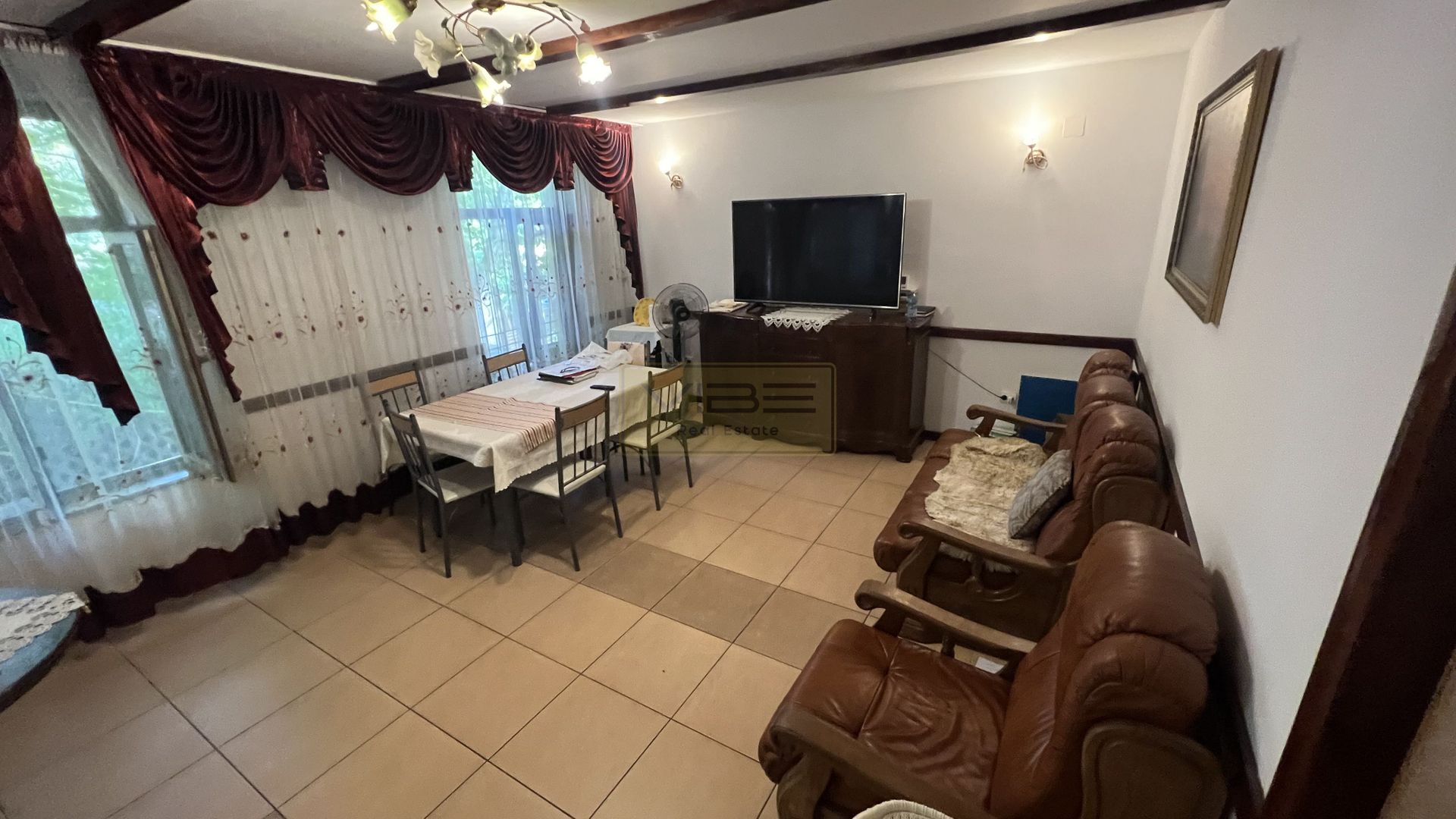 SE VINDE AFACERE LA CHEIE! Pensiunea Vila Verde, zona Garii - Poză 9