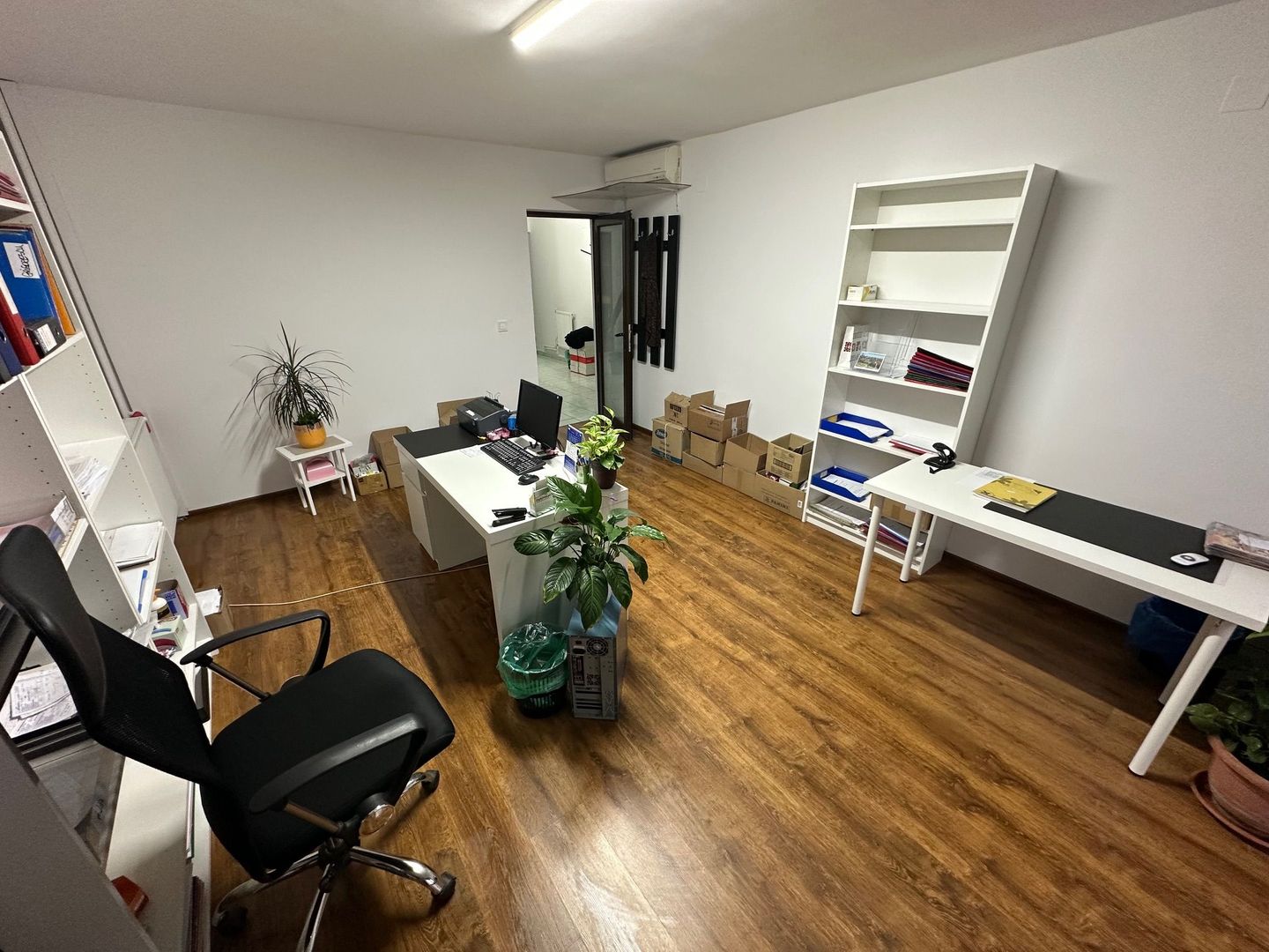 Cladire pretabila spațiu birouri/ clinica - Poză 2