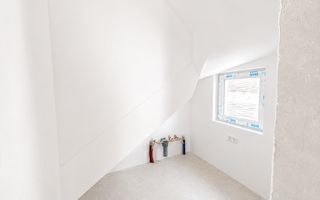 Duplex spatios cu 5 camere | Sacalaz - Poză 9