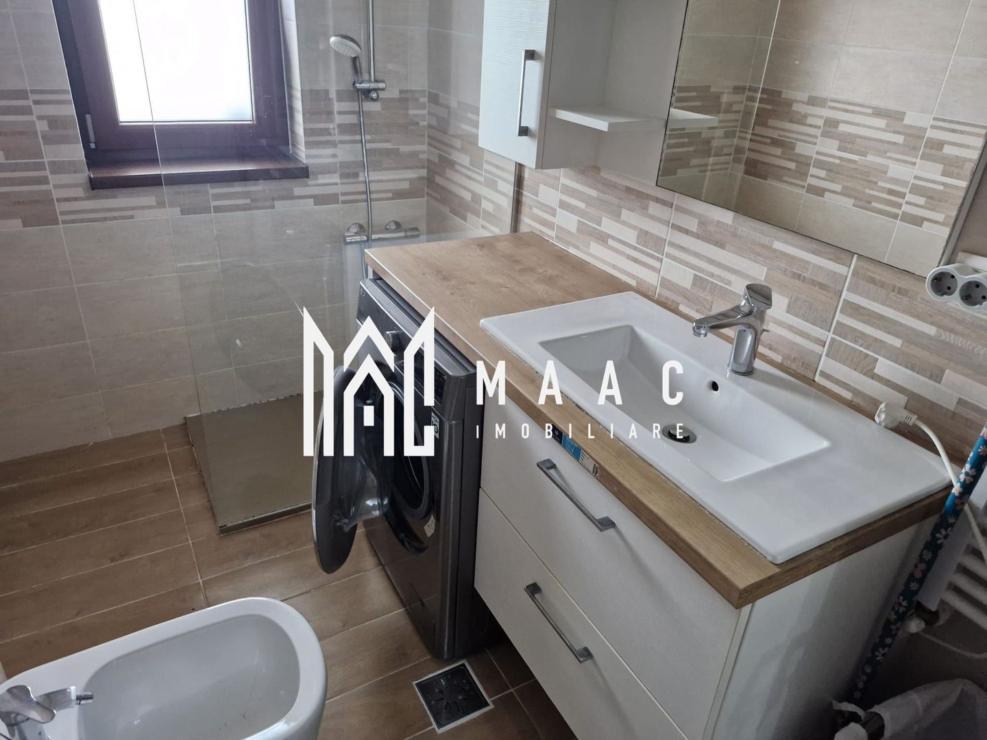 Apartament 2 camere de vânzare | Piața Simian, Râmnicu Vâlcea - Poză 7