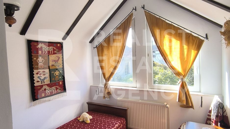 Casă de vânzare în Bran – la 1,5 km de Castelul Bran - Poză 6