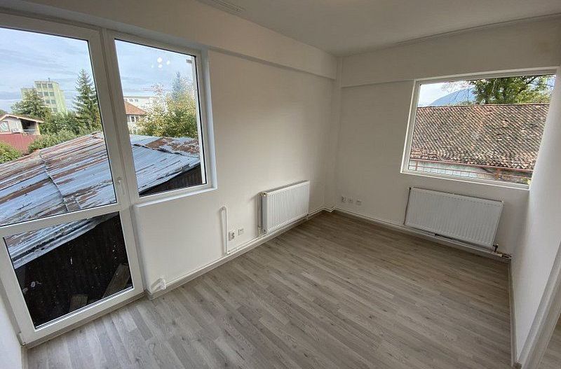 Casa P+2+M de inchiriat in zona Blumana - Brasov - Poză 16