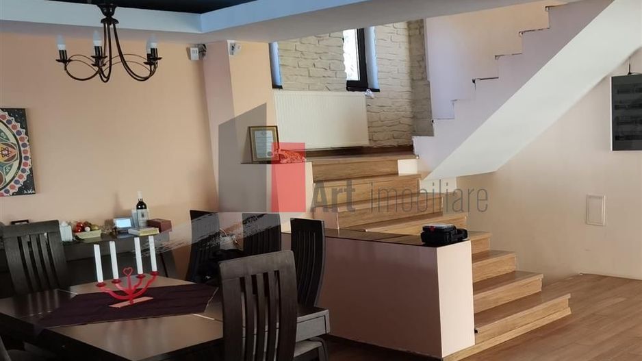 VIla 11 Camere Cernica - Poză 24