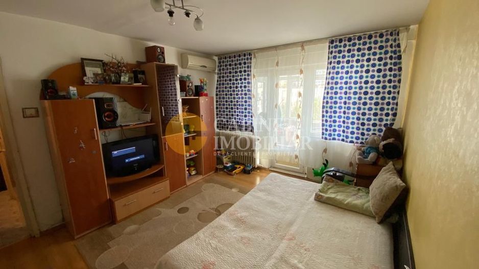 2 camere ideal pentru investitie, zona Mircea Cel Batran - Poză 1