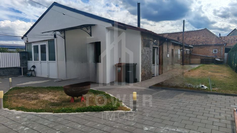 Casă individuală cu 2 apartamente și anexă generos de 100 mp - Poză 17