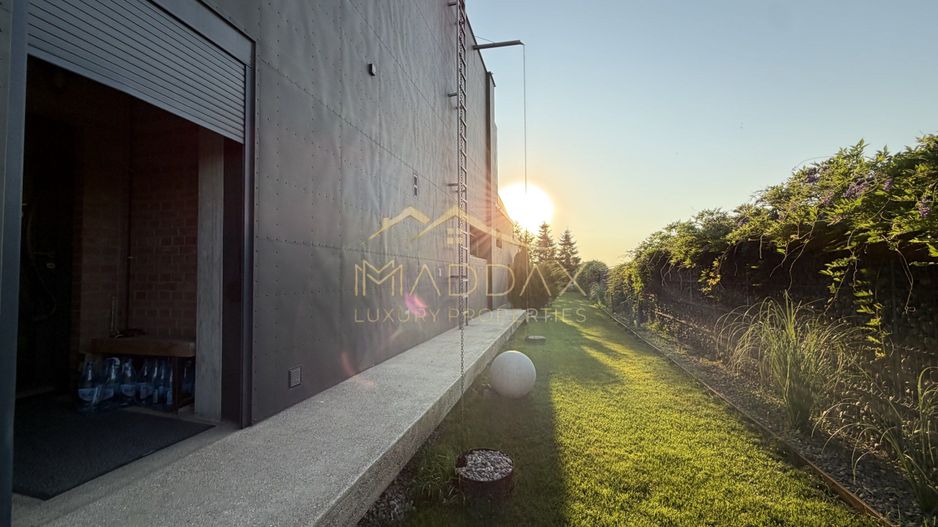 Vila Exclusivista *2223mp teren* / Piscina proprie / 5 garaje / Otopeni - Poză 44