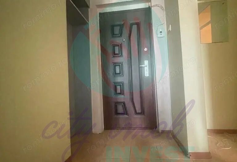 Mihai Bravu – Garsoniera spatioasa, bloc reabilitat, metrou la 3 minute! - Poză 8