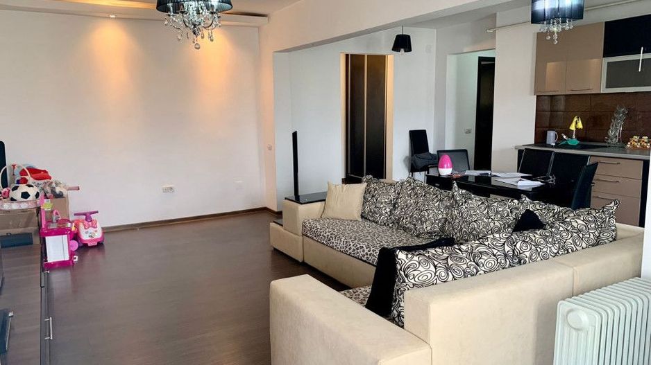 Vanzare Apartament 3 camere, Exercitiu, stradal - Poză 10